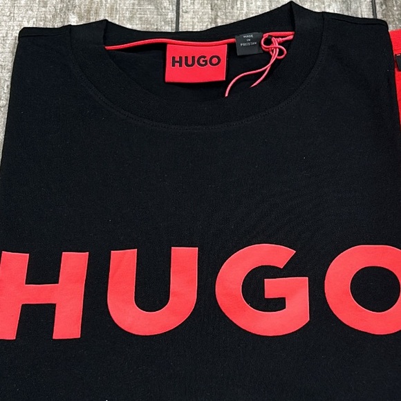 100% Authentic Hugo by Hugo Boss Men’s T-Shirt - NWT - Picture 3 of 6